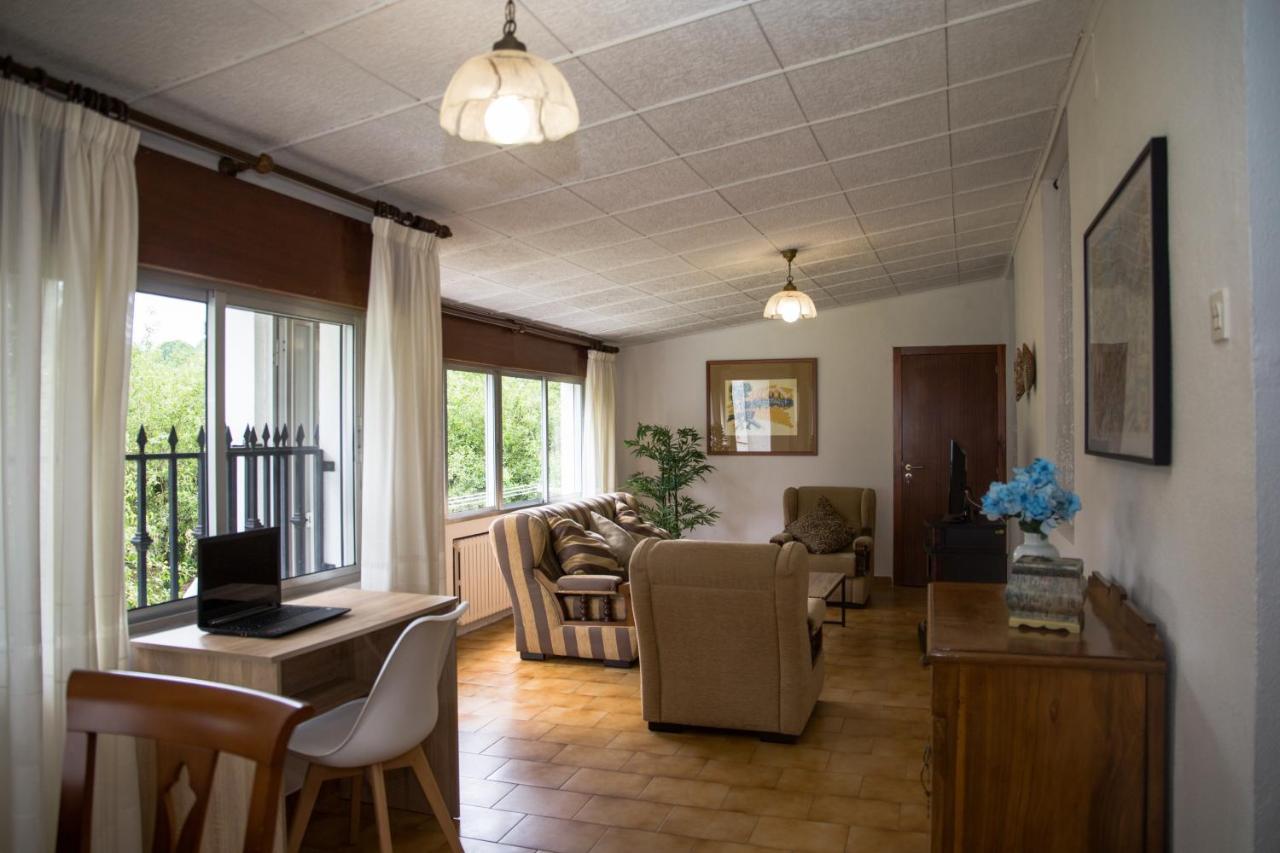 Villa La Casa Del Rio - A 13 Kilometros De Santiago Sigueiro Esterno foto